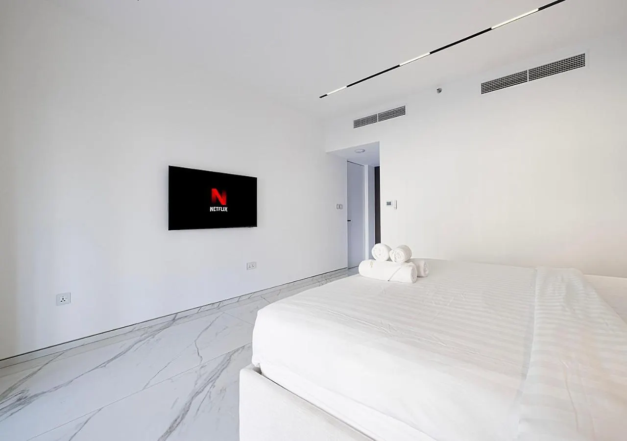Palm Jumeirah Paradise- Luxury,Unveiled Dubai United Arab Emirates