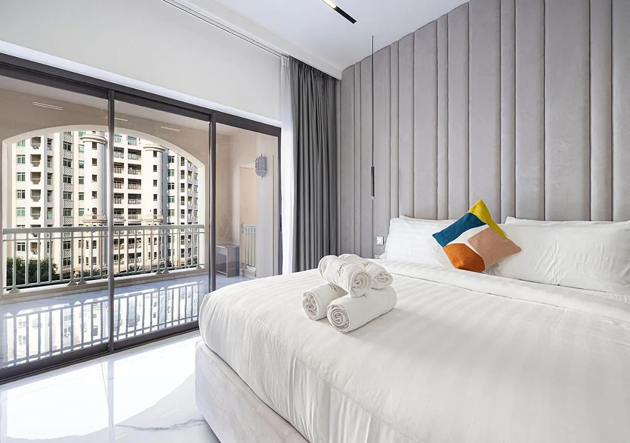 Palm Jumeirah Paradise- Luxury,Unveiled Dubai