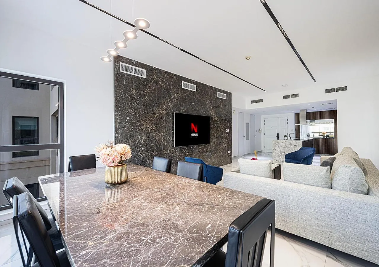 Apartment Palm Jumeirah Paradise- Luxury,Unveiled Dubai United Arab Emirates